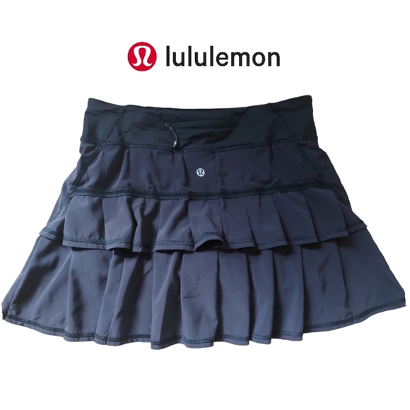lululemon athletica Dresses & Skirts - Lululemon Black Pace Setter Skirt